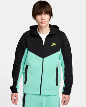 Jaqueta NK Tech Fleece Windrunner