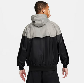 Jaqueta NK Sportswear Windrunner