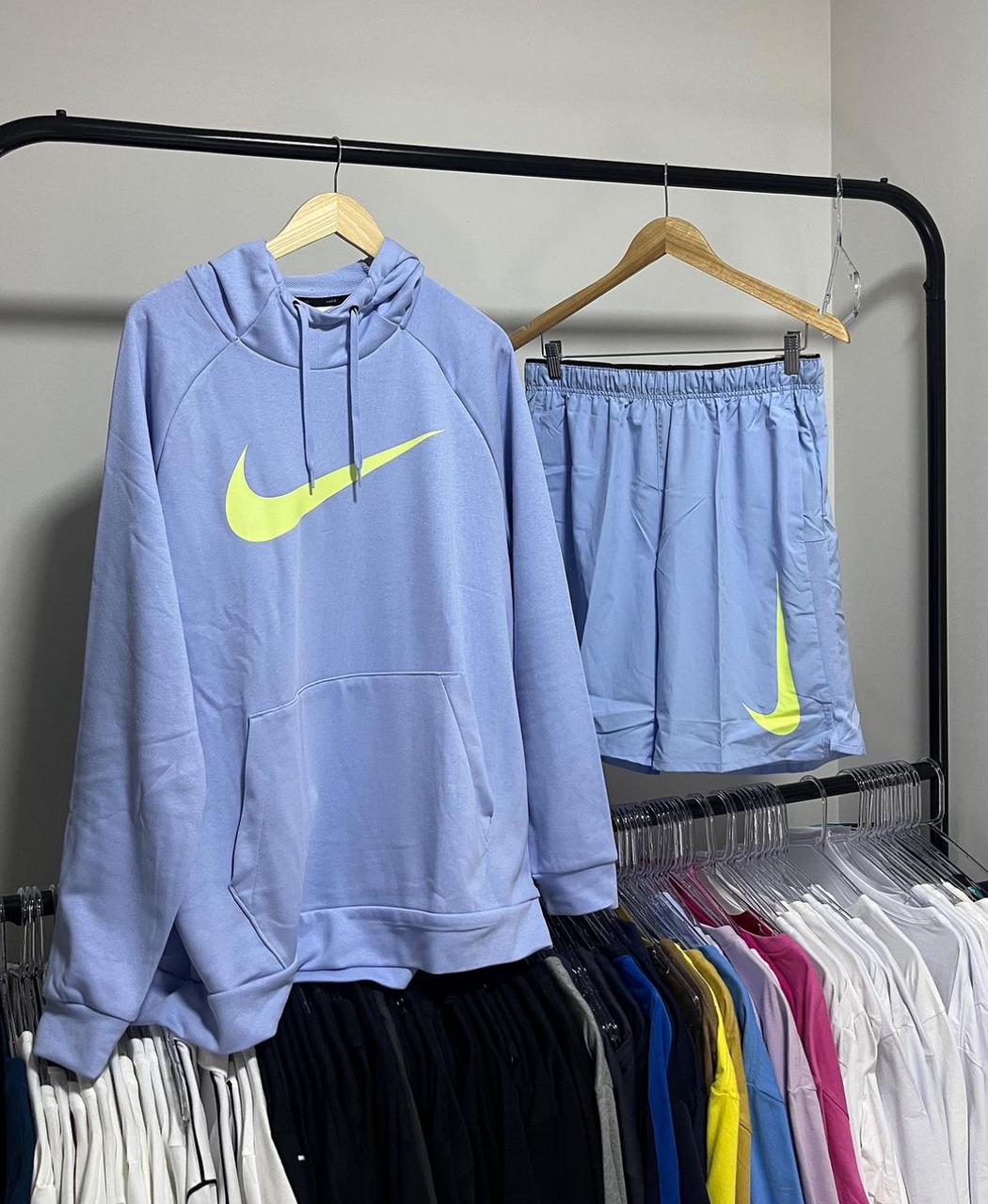 Conjunto NK Swoosh