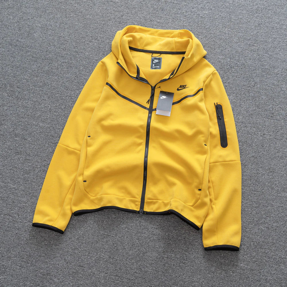 Conjunto NK Tech Fleece Amarelo