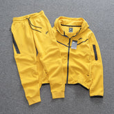 Conjunto NK Tech Fleece Amarelo