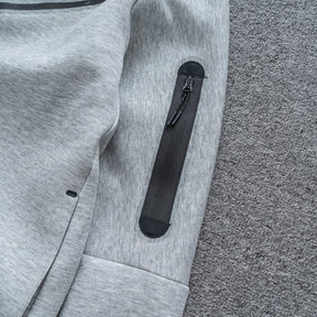 Jaqueta NK Tech Fleece Cinza