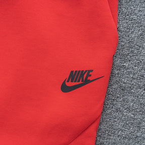 Conjunto NK Tech Fleece Vermelho