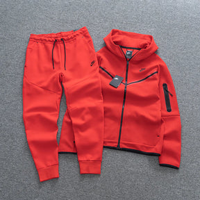 Conjunto NK Tech Fleece Vermelho